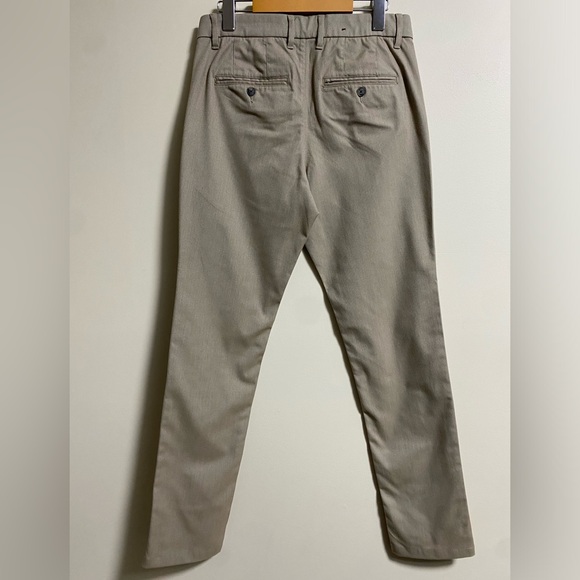 RW&CO Men’s Beige Brushed Chino Pants Slim Fit Size 29x32 - Picture 4 of 5